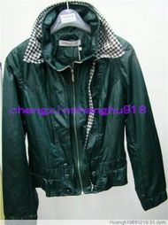 簡(jiǎn)約風(fēng)尚，品質(zhì)生活——探索精品服裝與日用百貨的融合魅力